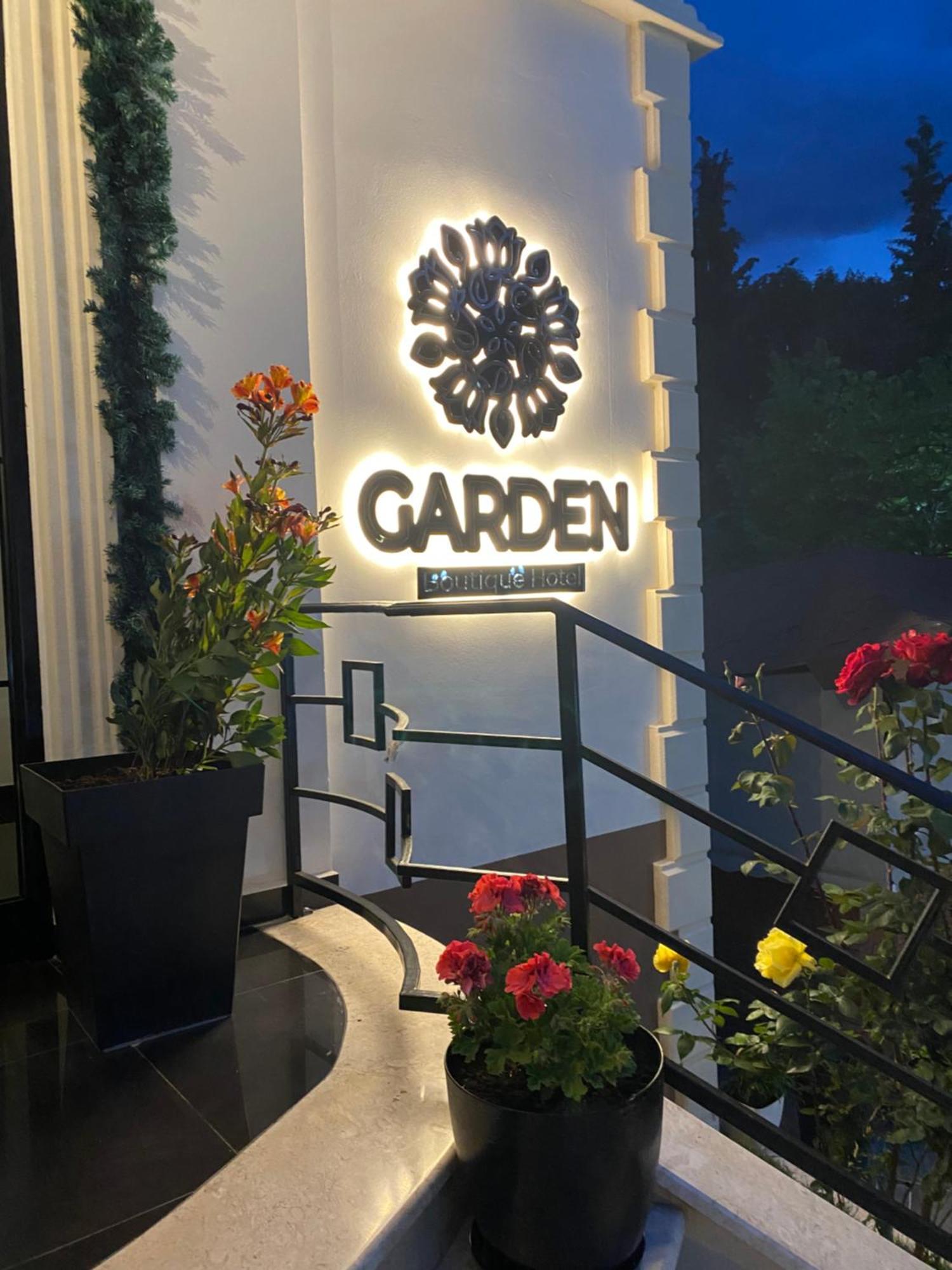 Garden Boutique Hotel Elbasan Extérieur photo